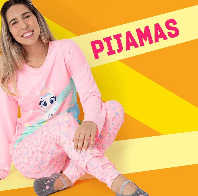 Pijamas! Na imagem temos uma mulher vestindo uma pijama de manga longa de unicórnio.